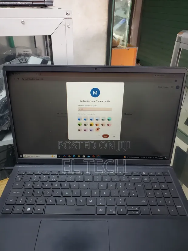 Dell Vostro 15 3510 Laptop - Intel Core i3, 4GB RAM, 500GB SSHD+SSD - 1
