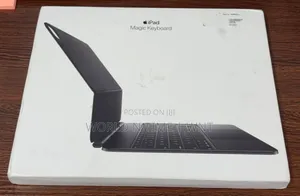Apple Magic Keyboard for iPad Pro 13" (M4/M5)