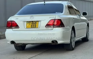 Toyota Crown Athlete 2006