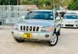 Toyota Kluger 2004 Nyeupe - 4
