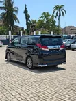 Toyota Alphard 2.5 Petrol AWD 2021 - 4