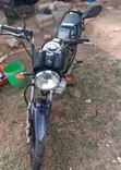 Yamaha YBR125 2001 Black - 4