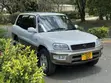 Toyota RAV4 Base 4x4 1999 Nyeupe - 5