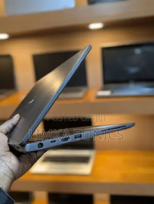 New Dell Latitude 7400 Laptop - Core i5, 8GB RAM, 256GB SSD