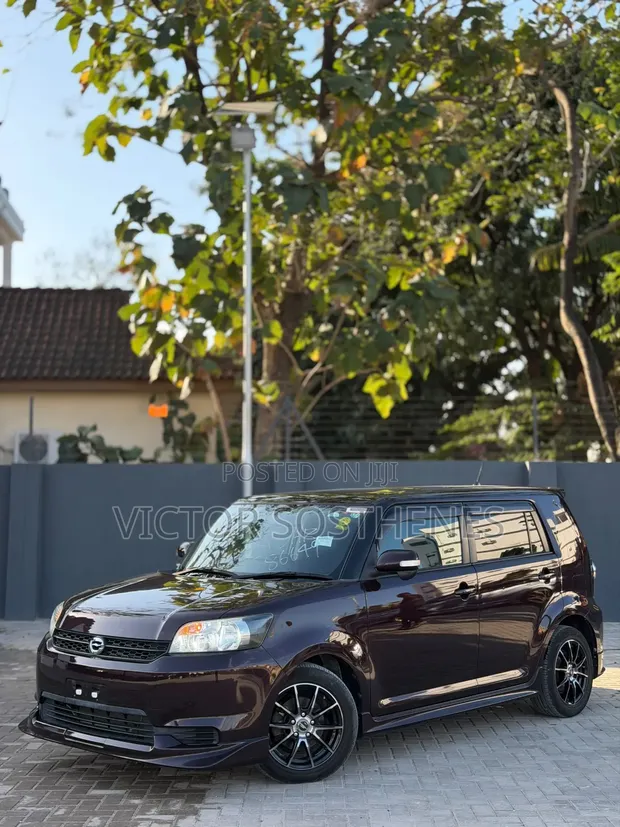 Toyota Rumion 1.5 FWD 2023 Grey - 1