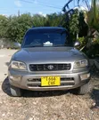 Toyota RAV4 1999 Nyeupe - 1