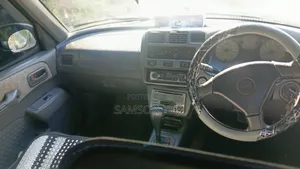 Toyota RAV4 1999 Nyeupe
