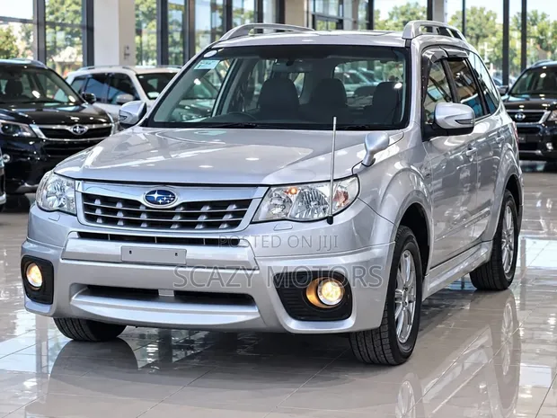 Subaru Forester 2011 Nyeupe - 1