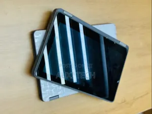 Dell Latitude 3120 2-in-1 Laptop 8GB RAM 128GB SSD
