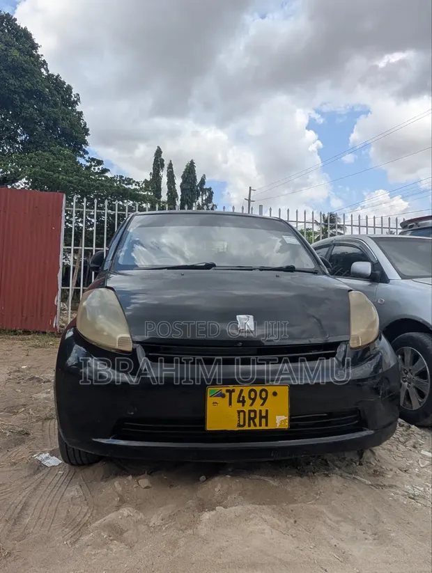 Toyota Passo 2005 Black - 1