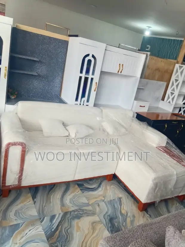 Sofa ya L-Shape - Mpya Kabisa - 1