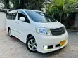 Toyota Alphard 2.4 Petrol FWD 2005 White - 1