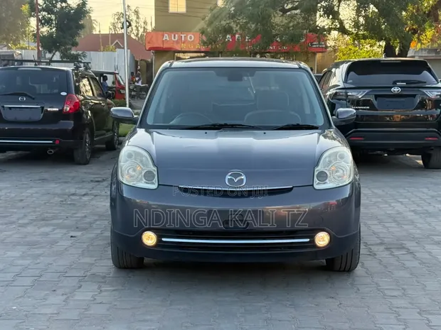 Mazda Verisa 2007 Gray - 1