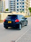 Toyota Auris 2010 Nyeusi - 3