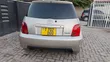 Toyota IST 2005 Dhahabu - 1