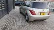Toyota IST 2005 Dhahabu - 3