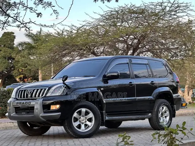 Toyota Land Cruiser Prado 2004 Black - 1