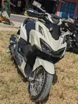 Honda Vario 160 Scooter 2024 Kijivu - 2