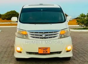 Toyota Alphard 2007 Nyeupe