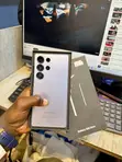 Samsung Galaxy S25 Ultra 256GB Nyeupe - 2
