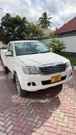 Toyota Hilux 2012 Single Cabin Pearl - 5
