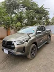 Toyota Hilux 2022 Beige - 1
