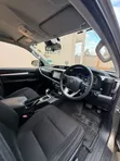 Toyota Hilux 2022 Beige - 3