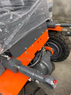 Forklift ya Dizeli 3.5 Tani 5m - Mpya Kabisa