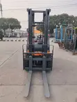 Forklift ya Dizeli 3.5-Tani, Kuinua 5m, Mlingoti wa Stage 3 - 4