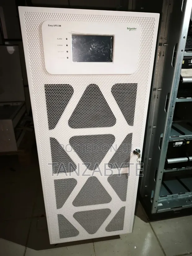 APC Easy UPS 80kVA - 1