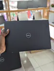 Laptop Dell Latitude 7300 - Intel Core i7, 8GB RAM, 256GB SSD - 4