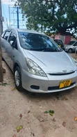 Toyota Wish 2005 Nyeupe - 5