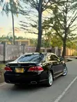 Toyota Crown Athlete 2011 Nyeusi - 2