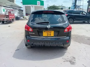 Nissan Dualis 2009 Nyeusi