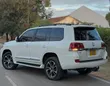 Toyota Land Cruiser 2014 Nyeupe - 3