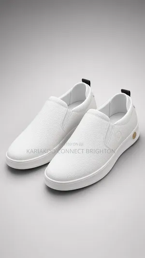 Timberland Sneakers za Kawaida Nyeupe za Ngozi za Kuingiza
