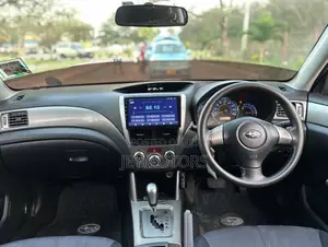 Subaru Forester 2010 Nyeusi