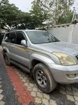 Toyota Land Cruiser Prado 2005 Nyeupe - 5