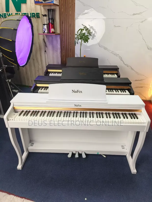 Piano Dijitali Mpya 88-Key na Pedali 3 - 1