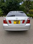 Toyota Premio 1.8 FWD 2005 Nyeupe - 2