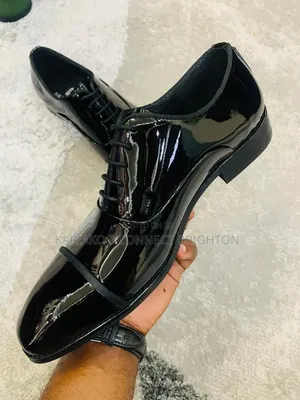 Fernando Cap-Toe Oxford Shoes - Glossy Black