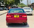 Toyota Carina 2000 Nyekundu - 1
