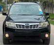 Subaru Forester 2011 Nyeusi - 1