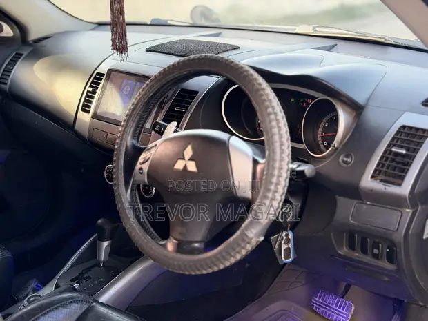 Mitsubishi Outlander 2008 - 1