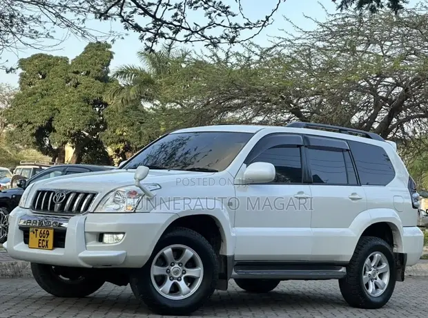 Toyota Land Cruiser Prado TX 2007 Nyeupe - 1