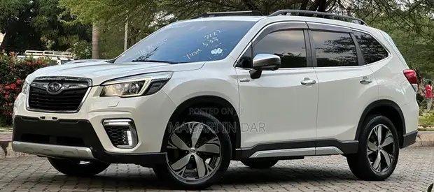 Subaru Forester 2020 Nyeupe - 1