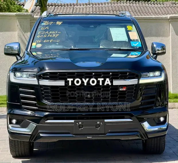 Toyota Land Cruiser LC300 ZX 2024 - 1