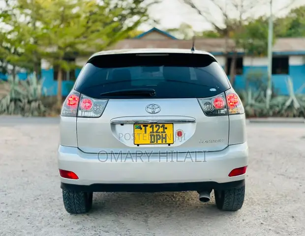 Toyota Harrier 2005 Nyeupe - 1