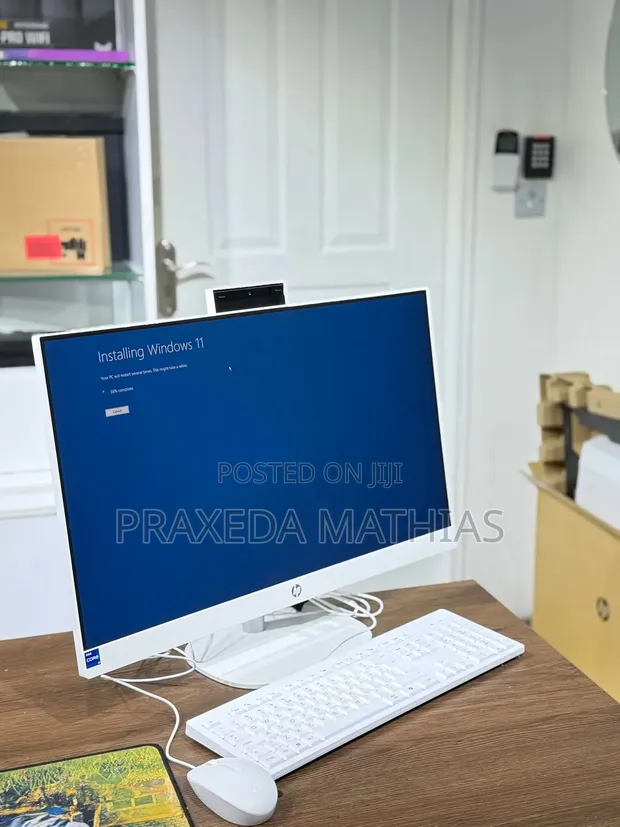 Kompyuta Mpya ya HP AiO 24 Desktop - Intel Core i7, 16GB RAM, 512GB SSD - 1