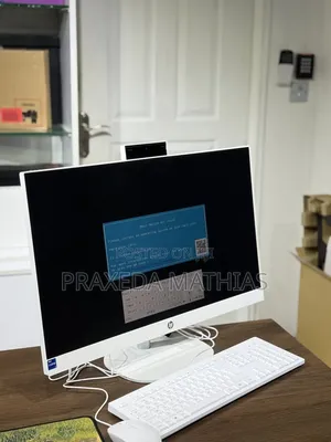 New HP AiO 24 Desktop Computer - Intel Core i7, 16GB RAM, 512GB SSD